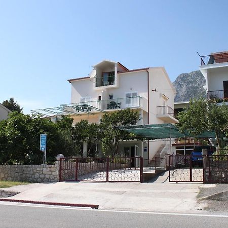 Apartments And Rooms With Parking Space Gradac, Makarska - 6819 Gradac  Exteriér fotografie
