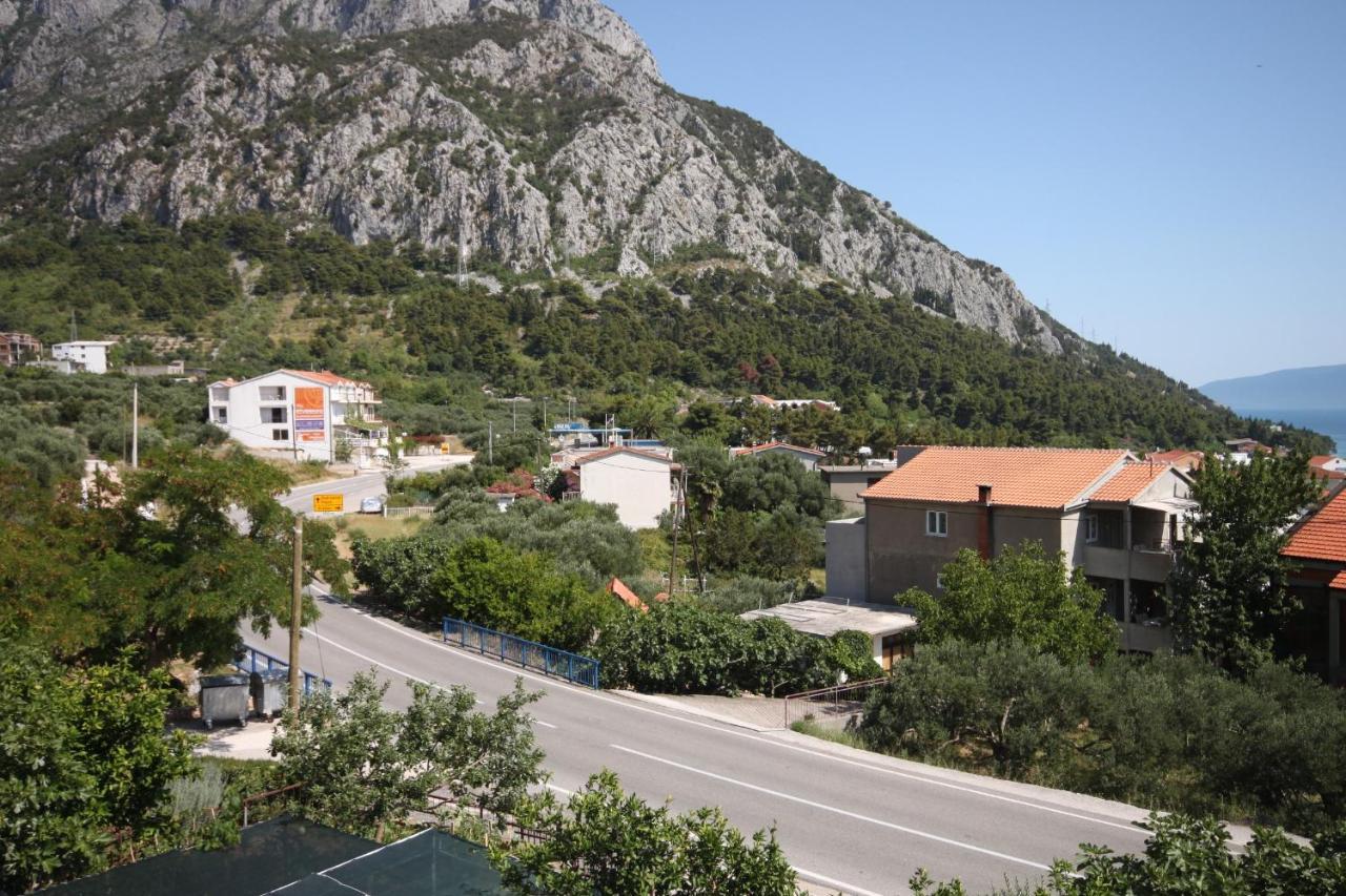 Apartments And Rooms With Parking Space Gradac, Makarska - 6819 Gradac  Exteriér fotografie