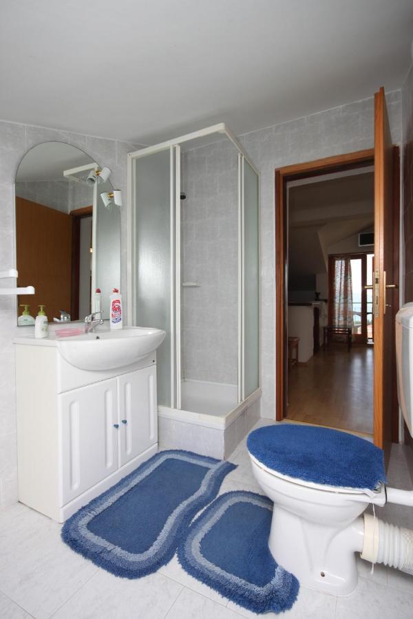 Apartments And Rooms With Parking Space Gradac, Makarska - 6819 Gradac  Exteriér fotografie