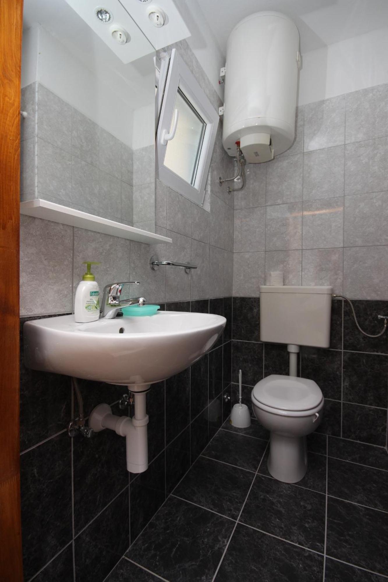 Apartments And Rooms With Parking Space Gradac, Makarska - 6819 Pokoj fotografie