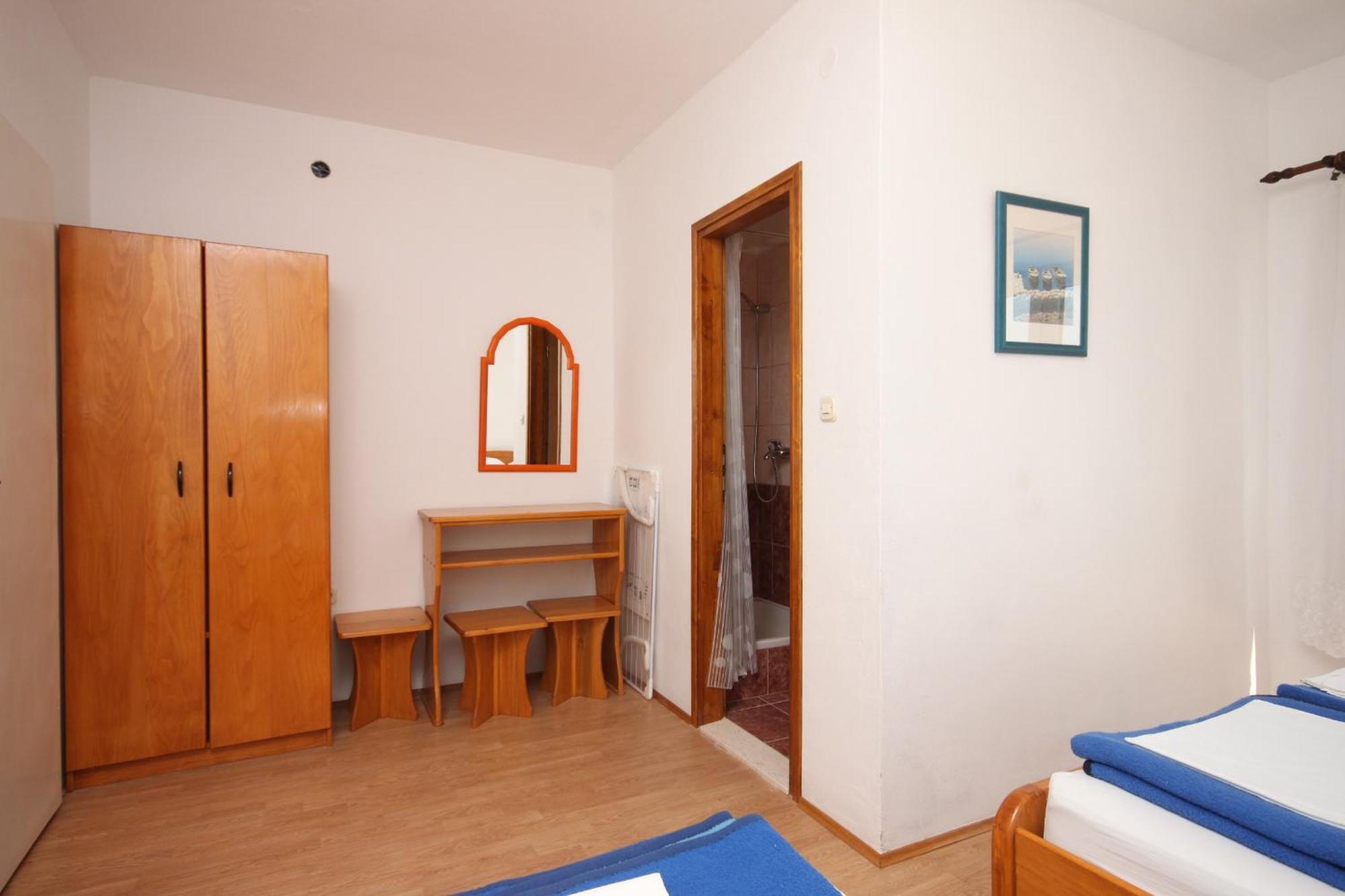 Apartments And Rooms With Parking Space Gradac, Makarska - 6819 Gradac  Pokoj fotografie